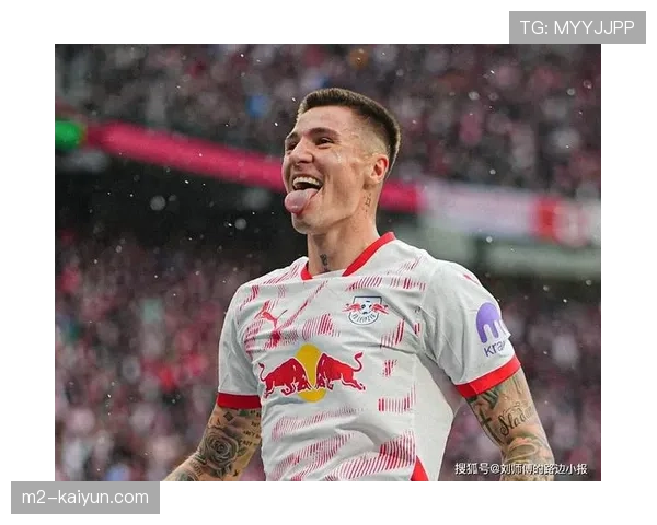 曼联对阵切尔西一役采用高举高打战术 让中锋舍什科发挥优势