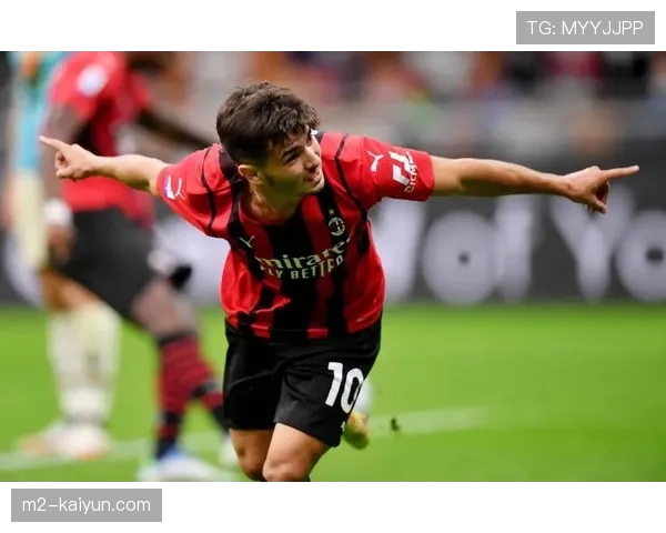 阿尔克马尔边锋布罗贝伊内切射门成得分利器